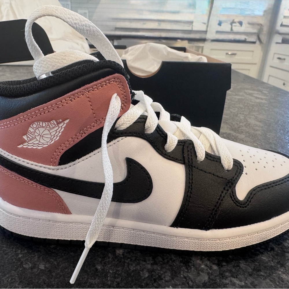 Brand new in box!! Nike Air Jordan Kids' Black and Pink High-Top Sneakers